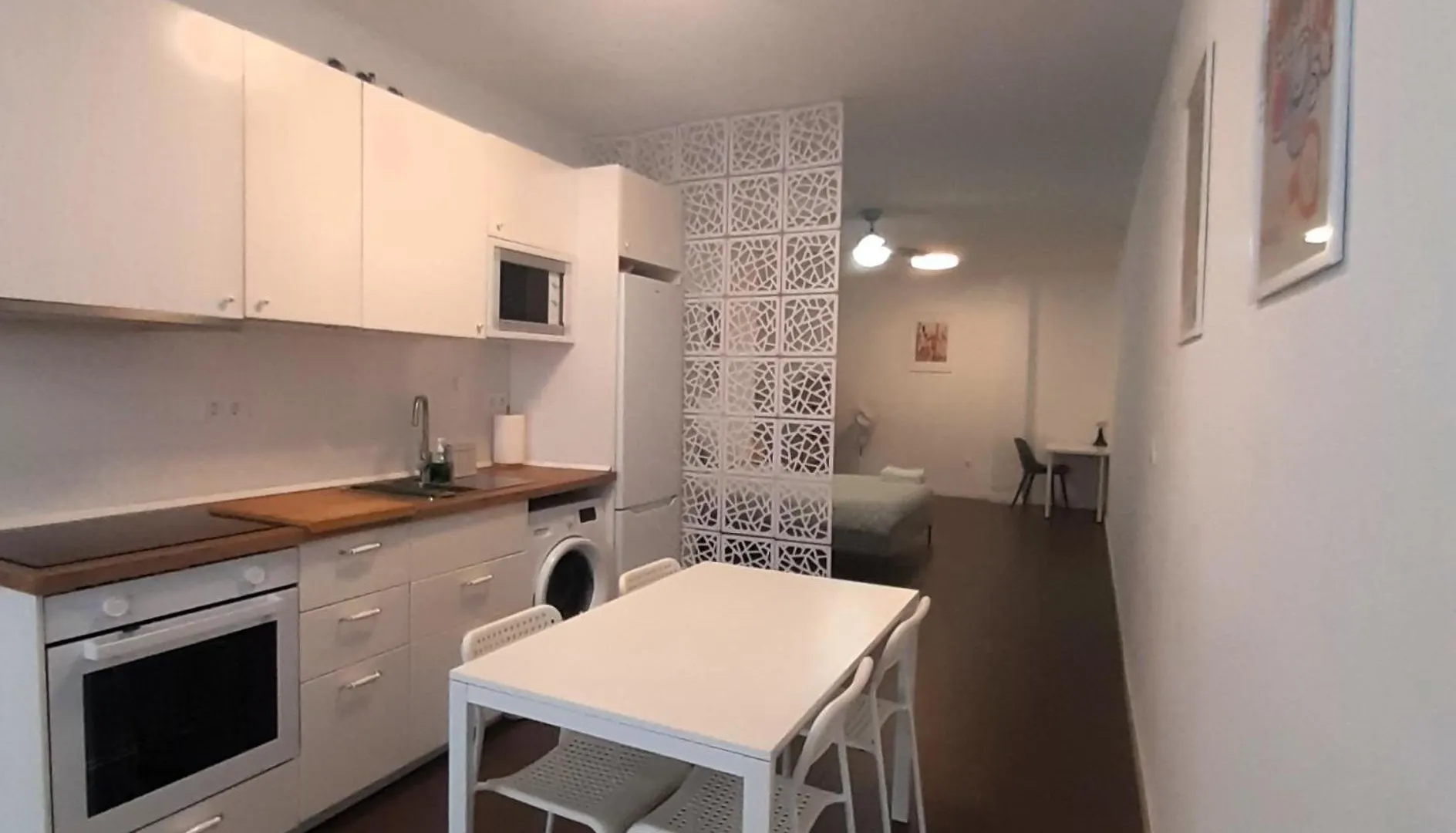 La Caramba Amplio Apartamento En La Playa Malaga Spain