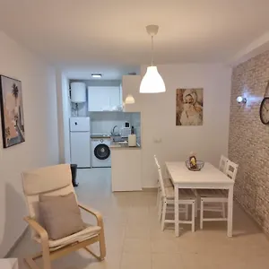 Centrico En Apartamento